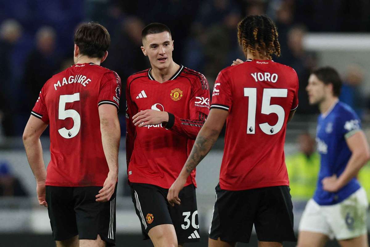 曼联2-1水晶宫：四场艰难比赛后，谁不可替代？